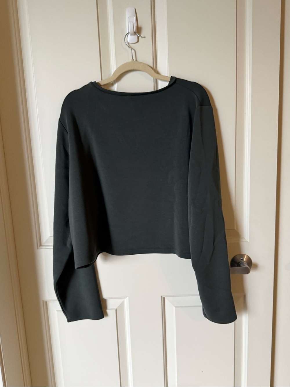 Spanx Air Essentials Long-Sleeve Slate Gray Women's Top - Picture 3 of 6